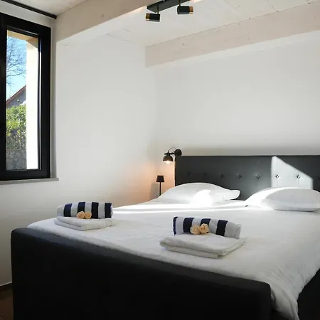 Casa Augusto - Zojuist Compleet Gerenoveerde Luxe Bij Piegaro, Umbrie, Op De Grens Met Toscane * Montegabbione
