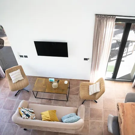 Casa Augusto - Zojuist Compleet Gerenoveerde Luxe Bij Piegaro, Umbrie, Op De Grens Met Toscane فيلة